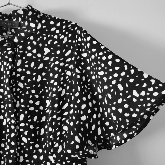 Gracia Black and White Animal Print Button-down Fishtail Peplum Top Size S - Picture 5 of 8